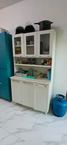 ARMÁRIO de cozinha