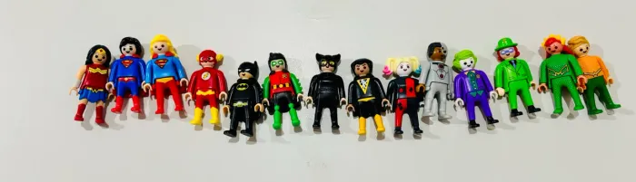 Super Girl Playmobil Kinder Ovo