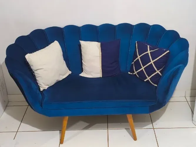 Sofá de 2 lugares 