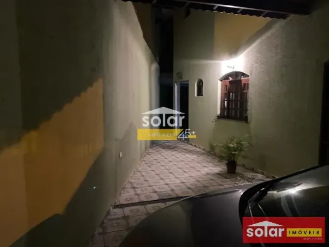 Sobrado à venda: