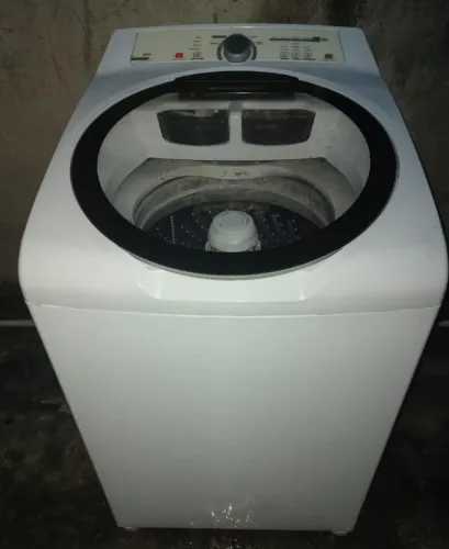 Vendo máquina de lavar Brastemp ative 11 kilos