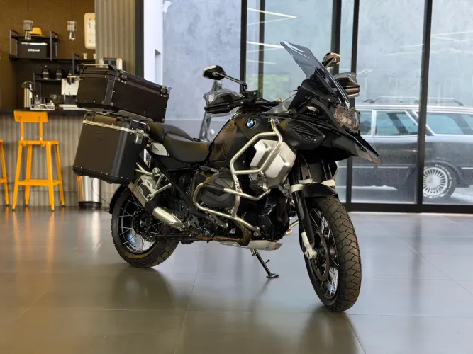 BMW GS R1250 Triple Black 2024