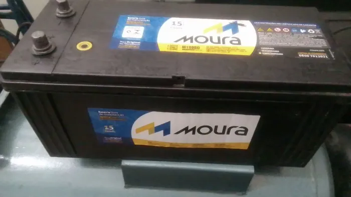 Vende bateria pra Som caminhão 