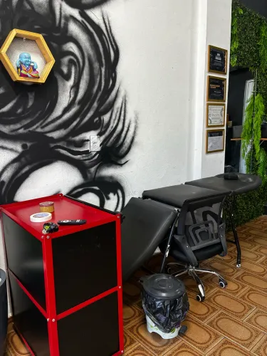 Vaga para tatuador região Barreiro 
