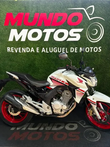 CB 250 TWISTER 2022 COM APENAS 16 MIL KM RODADOS