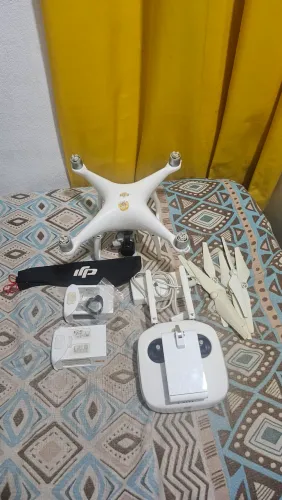 Drone DJI Phanto 4
