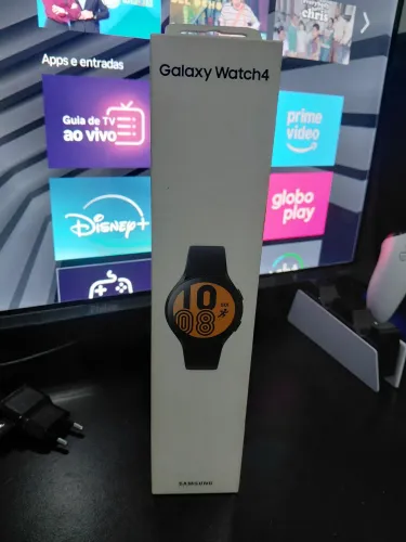 SAMSUNG Galaxy Watch 4
