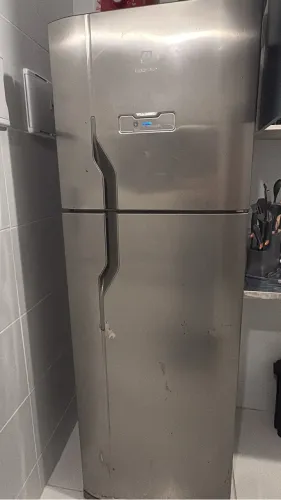 Geladeira eletrolux