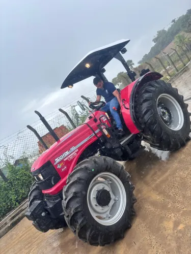 Trator Solys 90 Cv