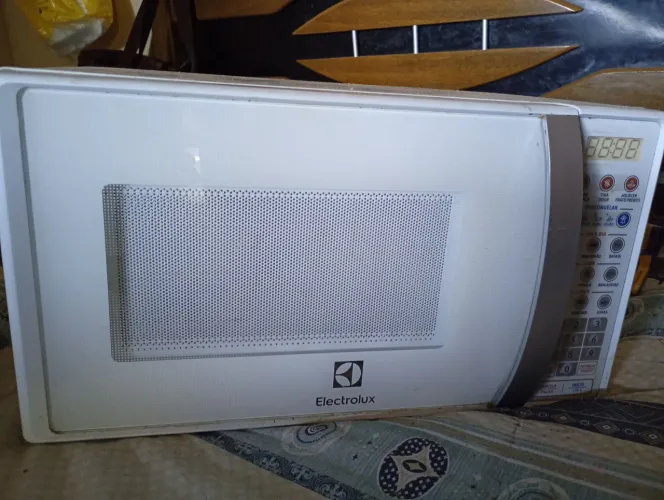 Micro Ondas(com defeito).