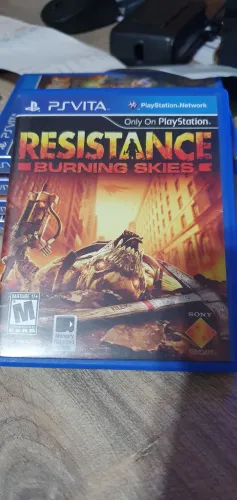 Resistance psvita original na caixa em perfeito estado