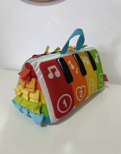 Pianinho musical Fischer price