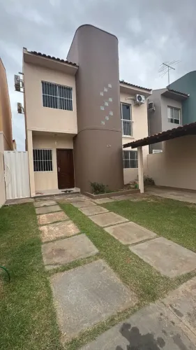 SOBRADO COM 3 QUARTOS À VENDA, 150m2 - RESIDENCIAL VILLA DO SOL