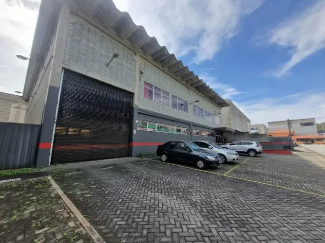 Galpão em Condomínio industrial Cotia