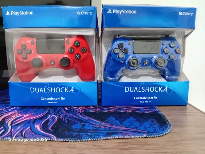 Vendo 2 controles de PS4 Bluetooth 