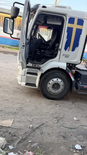 Volvo VM 330