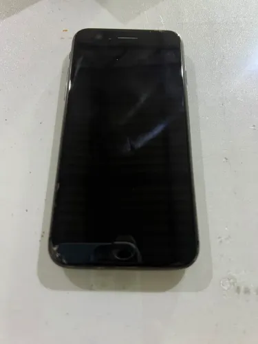 iPhone 8