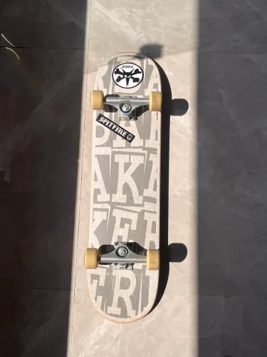 Skateboard profissional importado