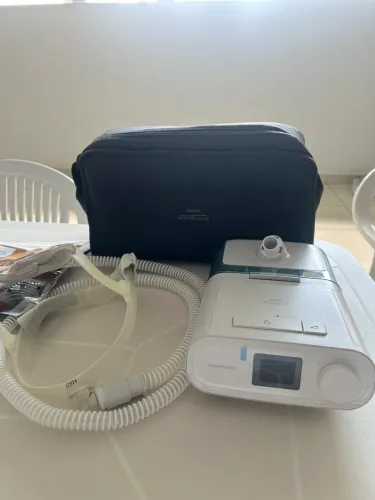 CPAP Philips DreamStation Auto Completo - Apenas 910 Horas