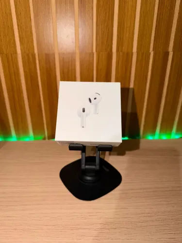 AirPods 4 com Cancelamento Ativo de Ruído - NOVO