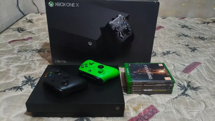 Xbox One X