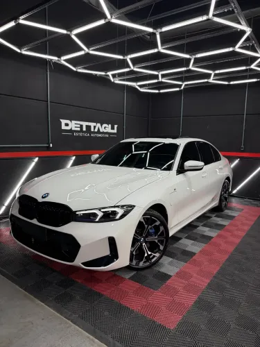 BMW 330E M Sport 2.0 Turbo Híbrido AU 2025