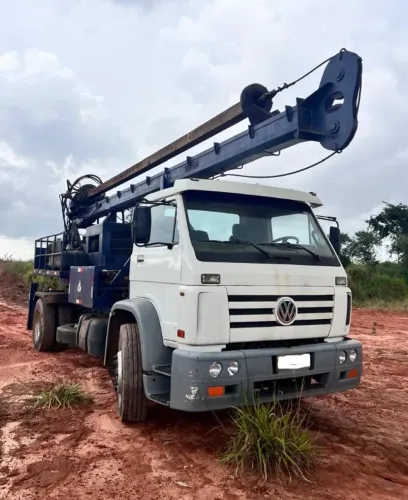 Caminhão 15180 Vw Euro 3 Worker Perfuratriz Para Fundações