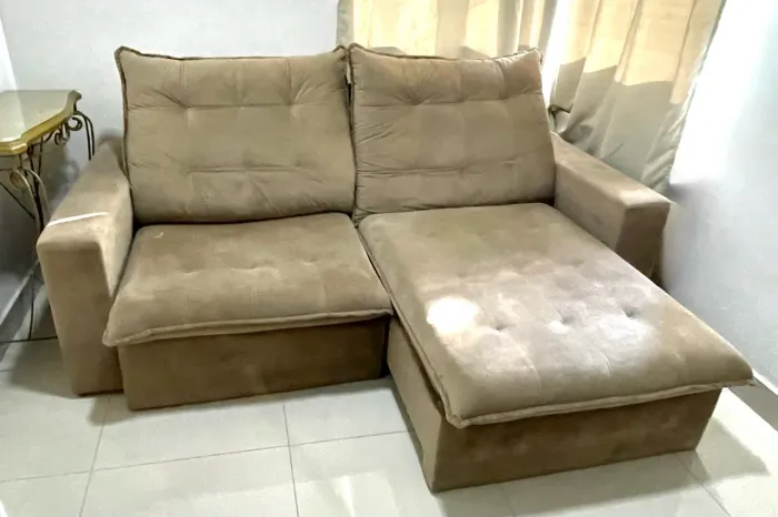 Sofá retrátil