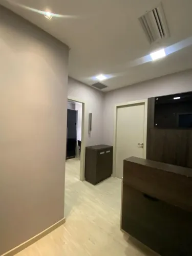 ALUGO Sala comercial 30m2 100% bobiliada