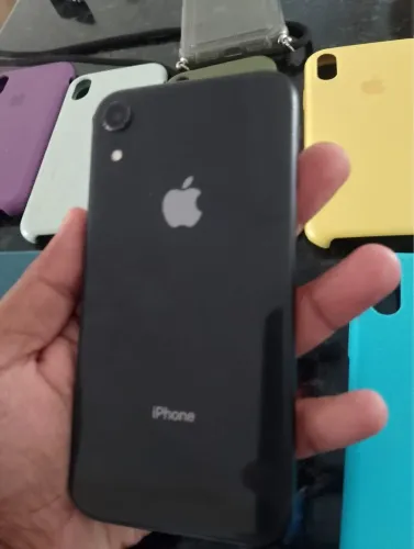 iPhone XR - 64 GB PRETO