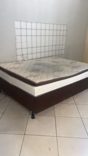 Cama box