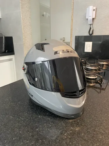 Capacete LS2