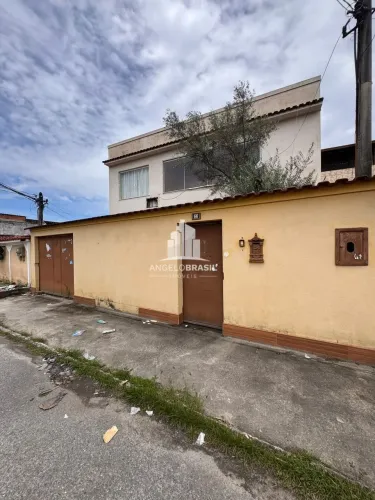 Casa Duplex 4 Quartos à Venda em Areia Branca, Belford Roxo