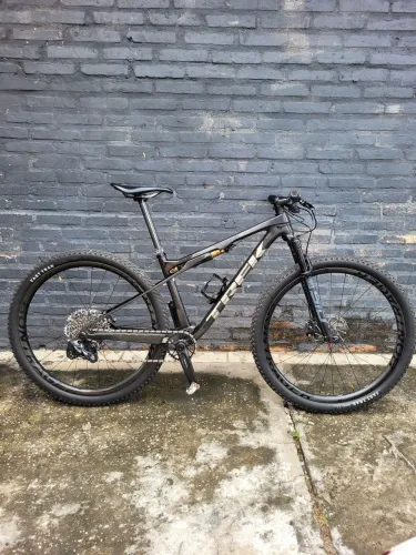 Trek Supercaliber 9.8 2024 1ª Geração M