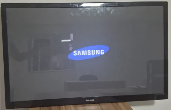 TV Samsung 43 polegadas 