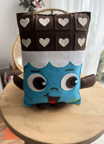 Boneco artesanal barra de chocolate