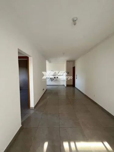 Apartamento à venda com 2 quartos no Centro - Santa Gertrudes/SP