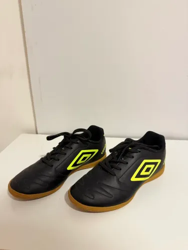 Chuteira Futsal Umbro
