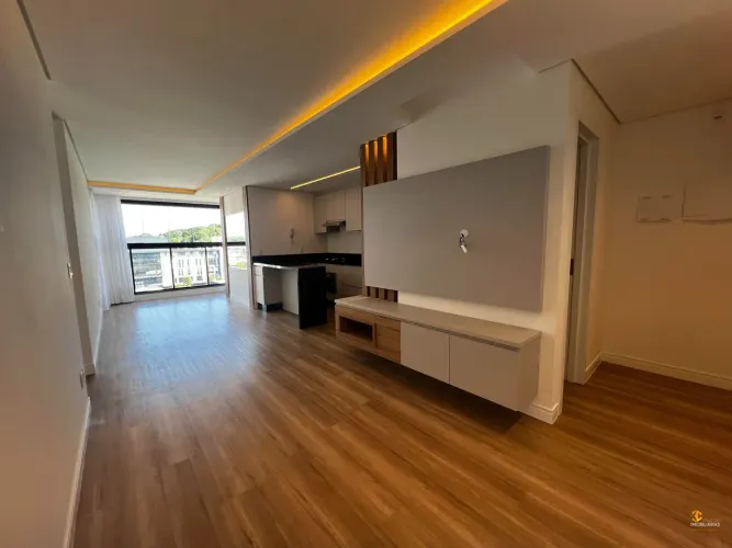 Apartamento no Anita Garibaldi: 2 quartos, 2 suítes!
