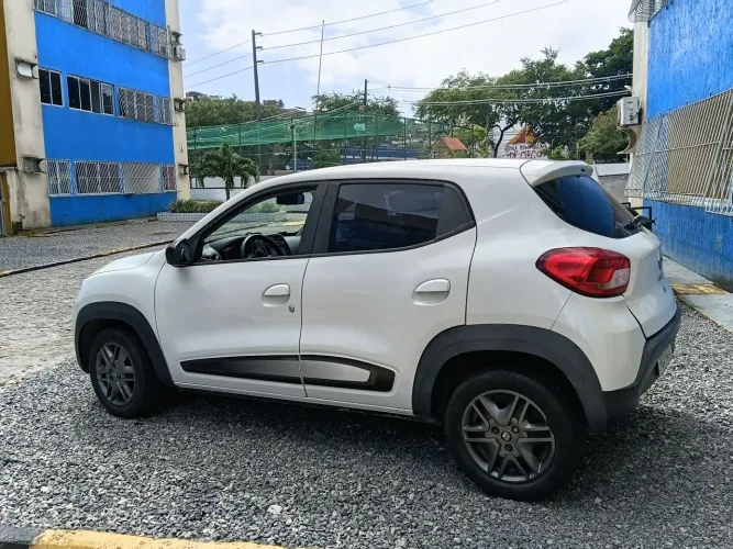 Renault Kwid Intense 1.0 Flex 12V 5P Mec. 2019