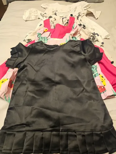 8 vestidos usados menina de 12 a 18 meses