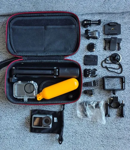Câmera de ação DJI Osmo Action 4K