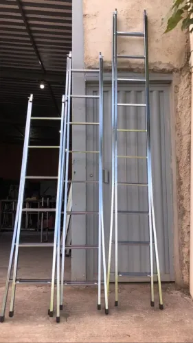 Escada de Aço - VER ANÚNCIO