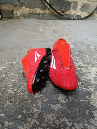 Vendo chuteira penalty 38/39