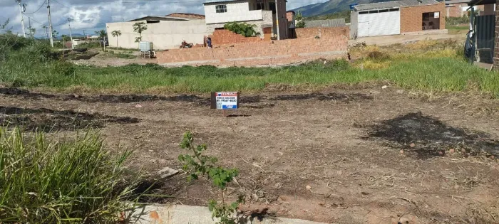 Terreno a venda na chegada da cidade, bairro Uberaba Bonito PE!