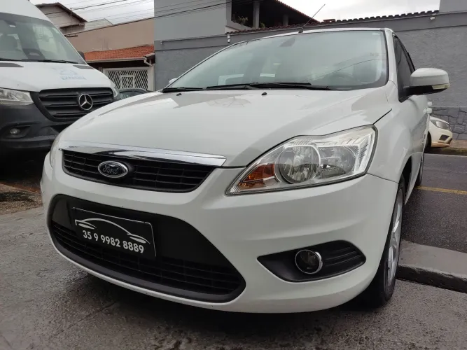 Ford Focus 2.0 16v/ 2.0 16V Flex 5P 2013