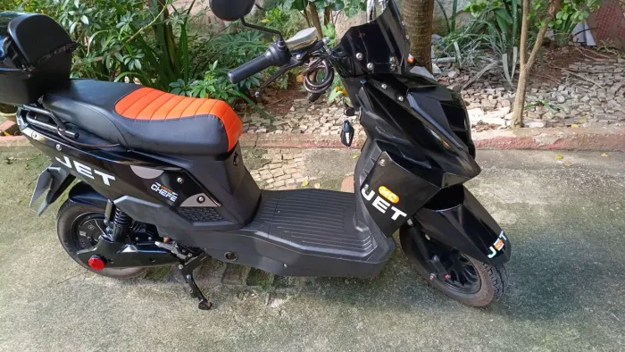Scooter elétrica Jet Moto Cheff
