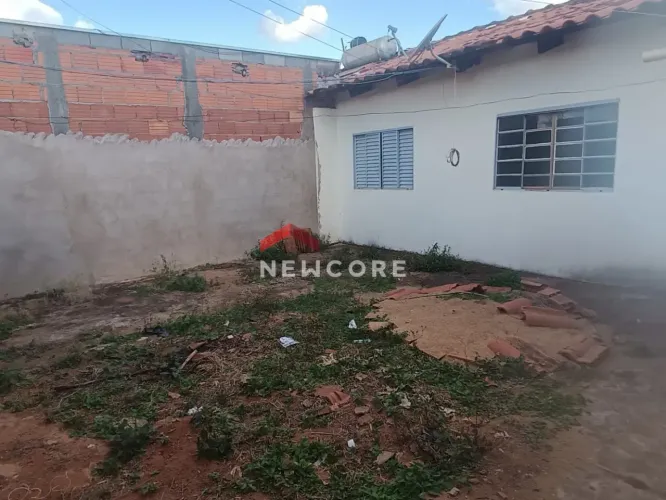 Casa em Rua Roberto Torido Leite - Shopping Park - Uberlândia/MG