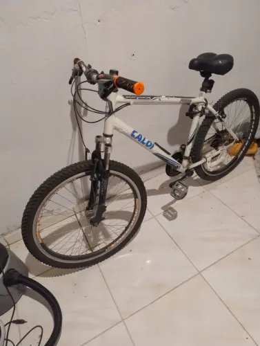 Bicicleta Caloi Aro 26