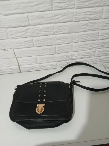 Bolsa feminina media preta 